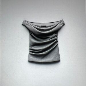 NWT ZARA Pleated Top